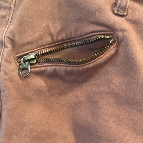 GAP woman’s jeans. Size 25. True skinny. Pink - Picture 4 of 15